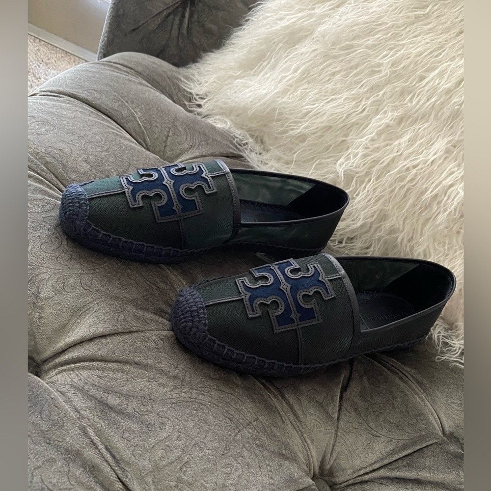 Authentic Tory Burch Ines Espadrille Mesh 
Leather Silk Suede Malachite/Navy - Picture 9 of 13